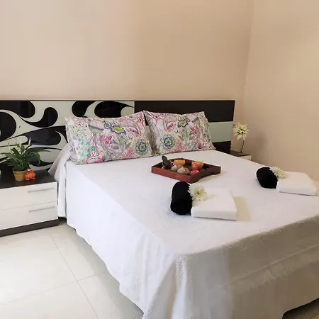 Casa Confort מלון