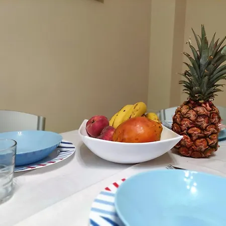 Casa Confort فندق لوس أبريغوس